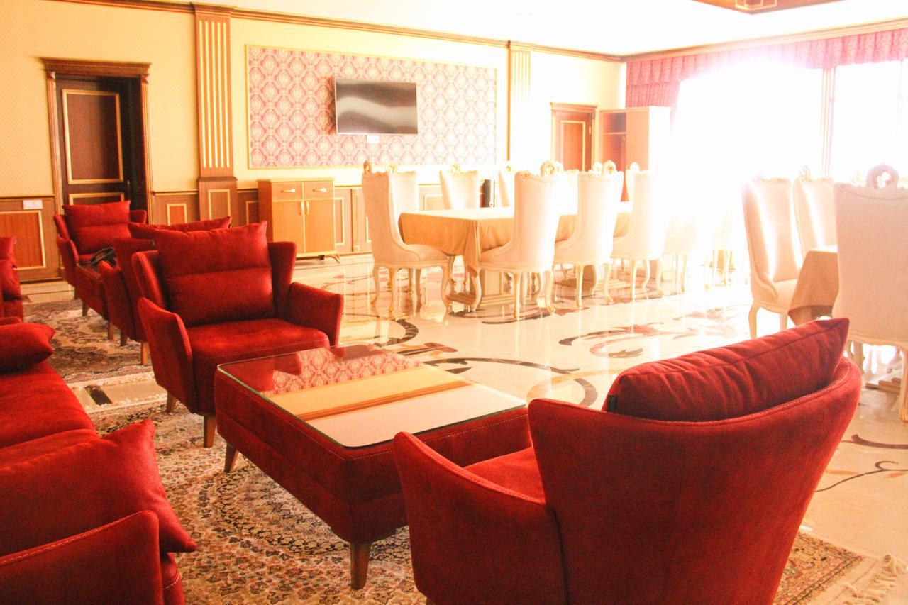 Spring Hotel ノヴハヌ エクステリア 写真